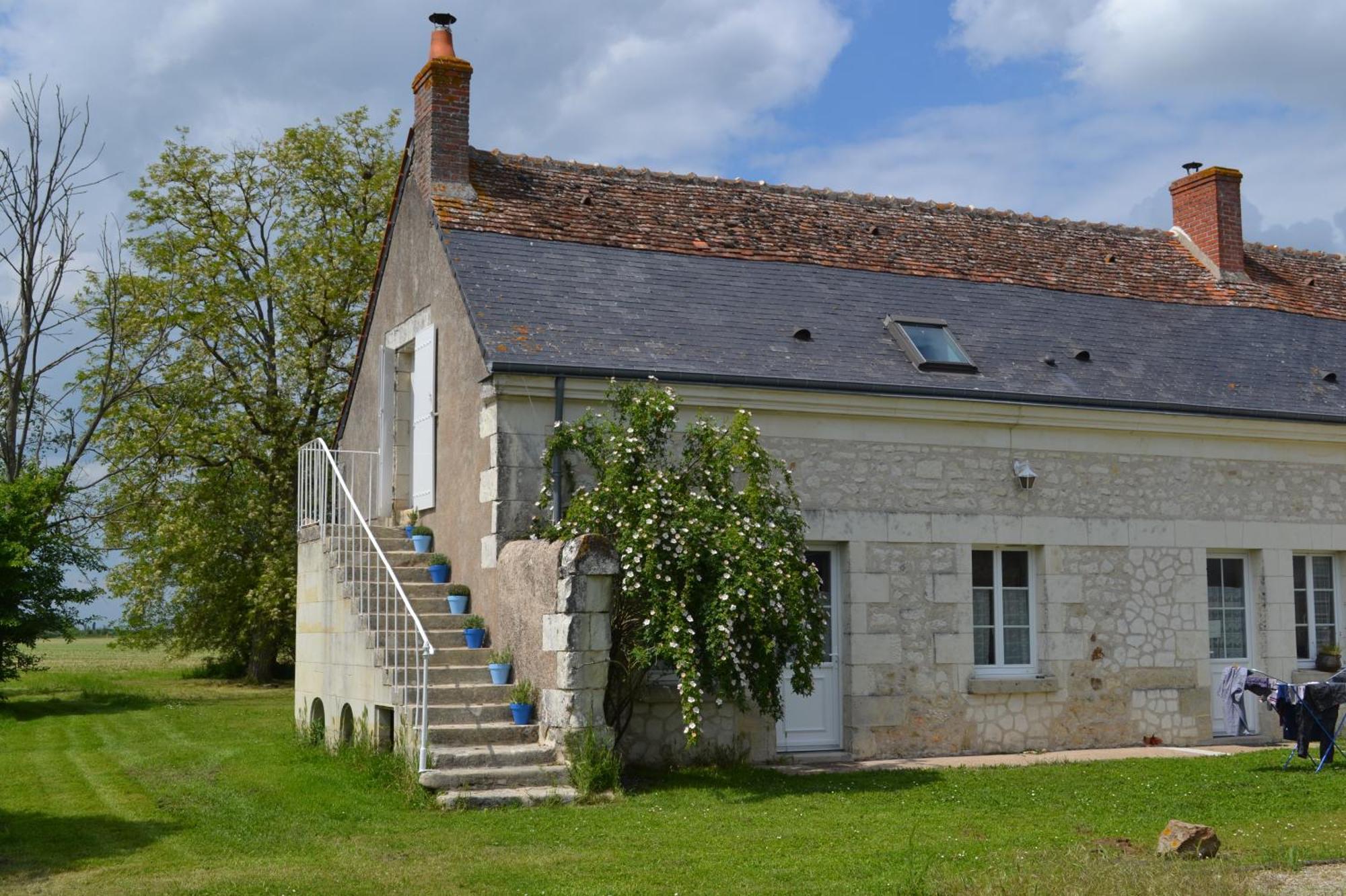 Escale A Villeperdue Chambre Neringa Saint-Epain Luaran gambar